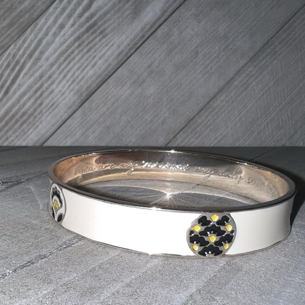 “You are my sunshine” Vera Bradley bracelet - Picture 3 of 7